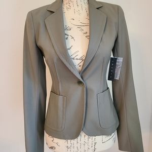 2 Piece Theory Suit, Blazer & Pants NWT Size 0